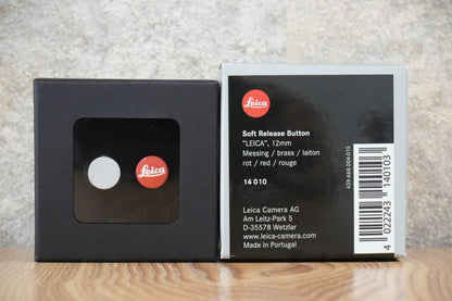 LEICA レリーズボタン  12mm レッド 14010