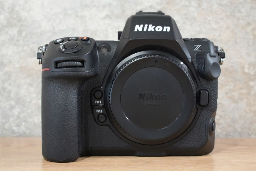 Nikon Z8 ボディ 箱付き
