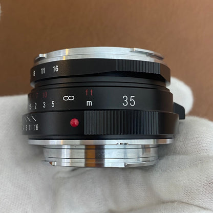 Voigtlander NOKTON classic 35mm F1.4 II SC VM