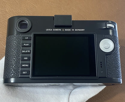 LEICA M Typ 240 Black Paint 箱付き