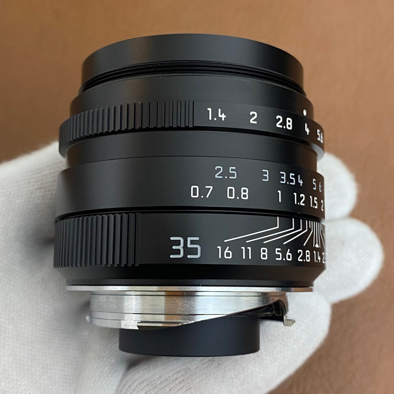 LEICA Summilux M35mm f1.4 ASPH. Leitz Wetzlar 11700