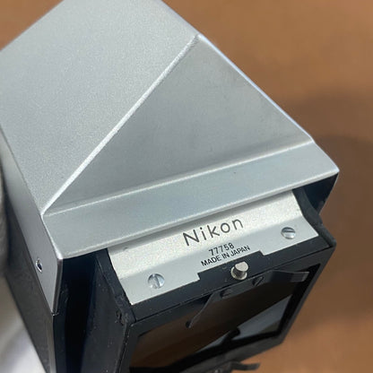 Nikon F用 アクションファインダー 革ケース付き