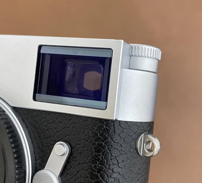 LEICA M10 Silver Chrome