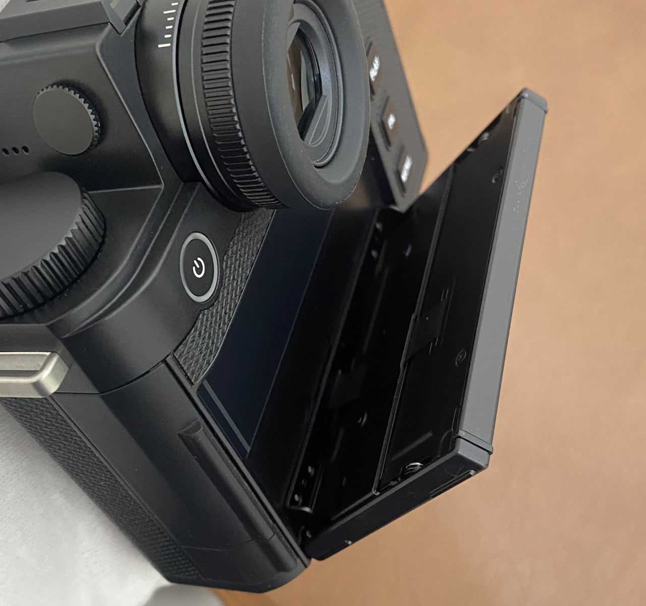 LEICA SL3 付属品完備 美品 – まるかめら