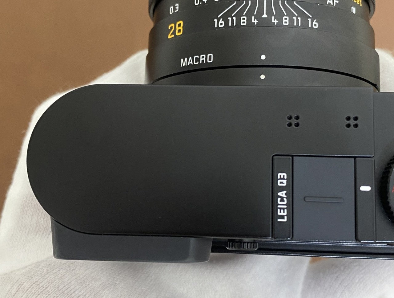 LEICA Q3 付属品完備 – まるかめら