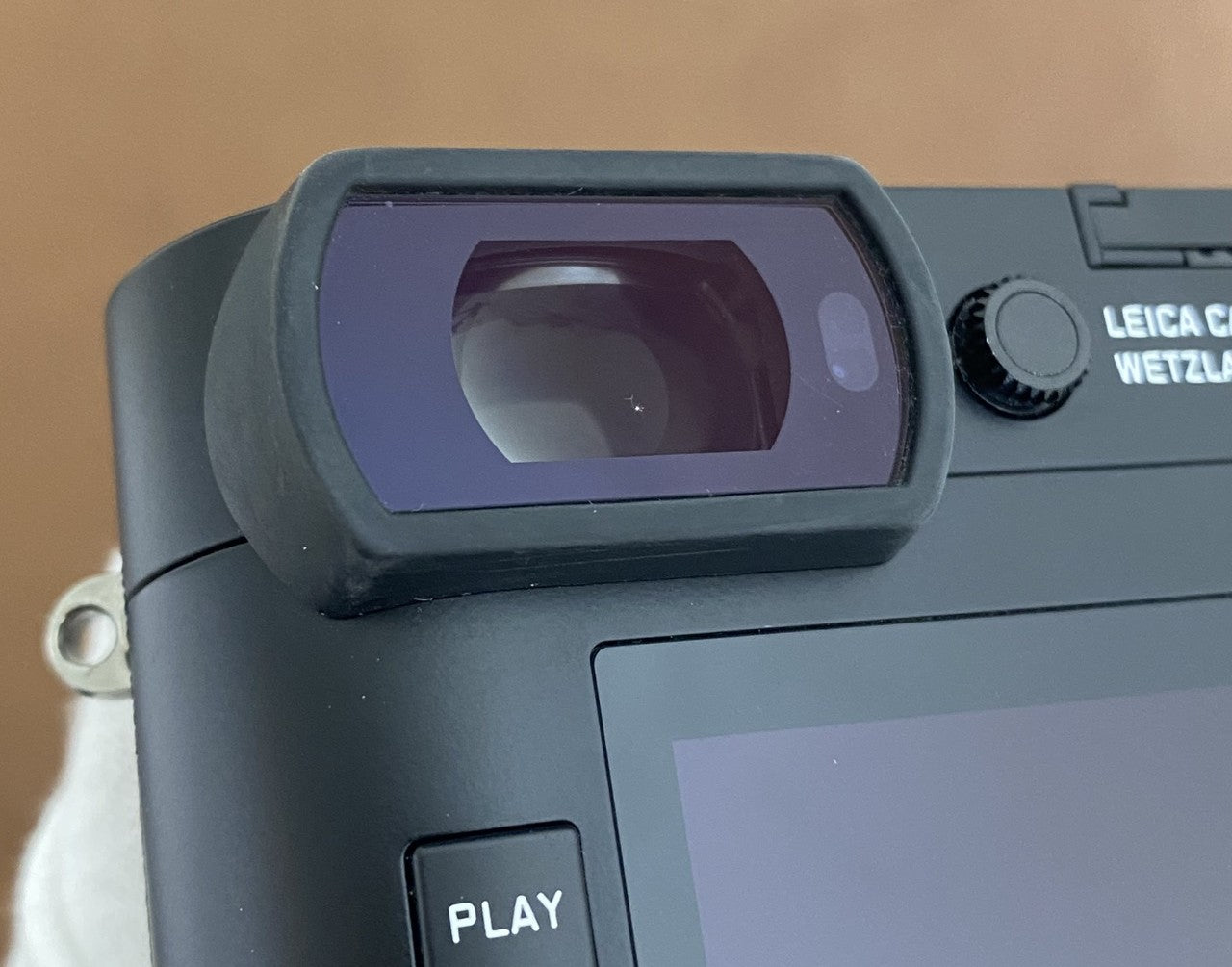 LEICA Q2 – まるかめら