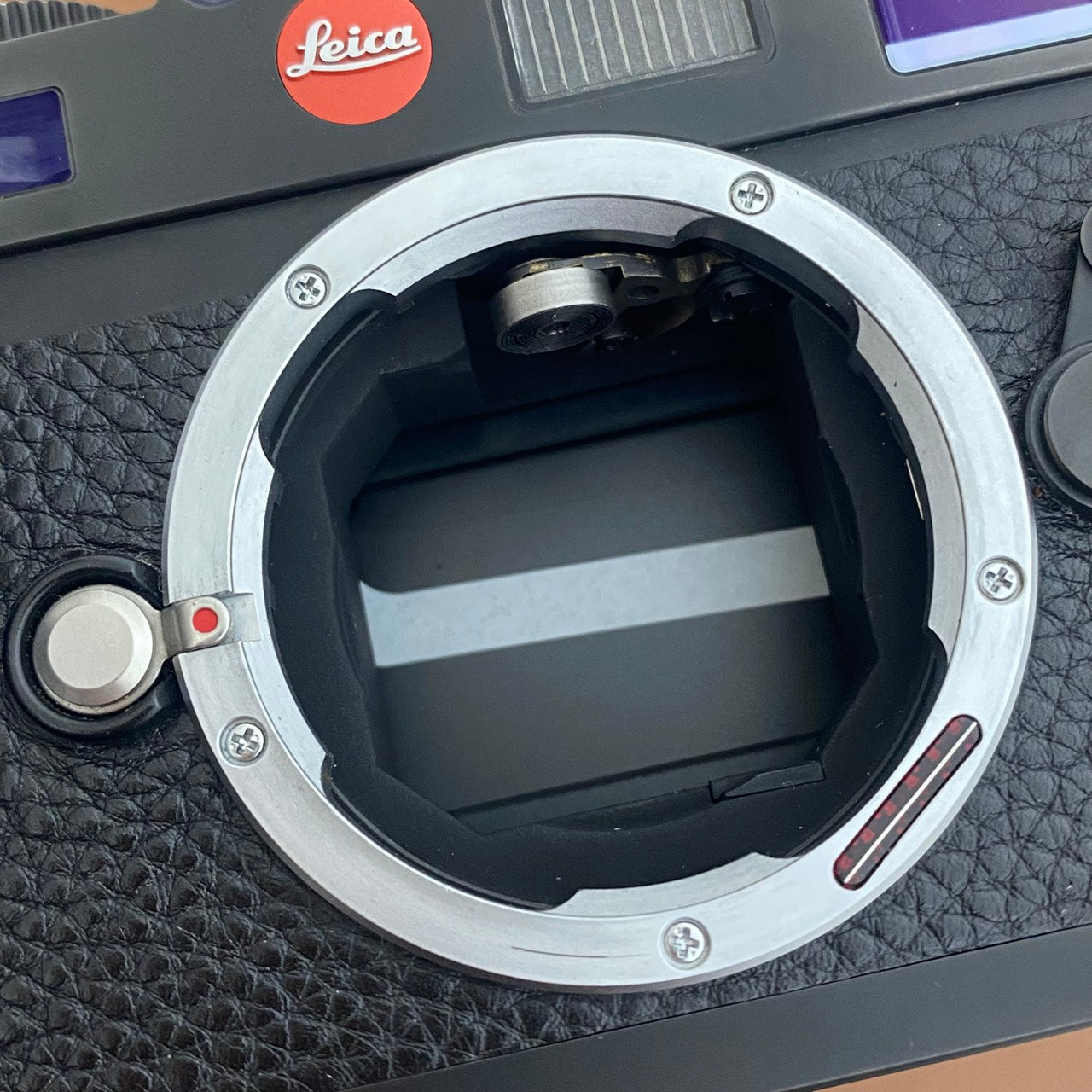 LEICA M8 Black Chrome + 14486 ハンドグリップ – まるかめら