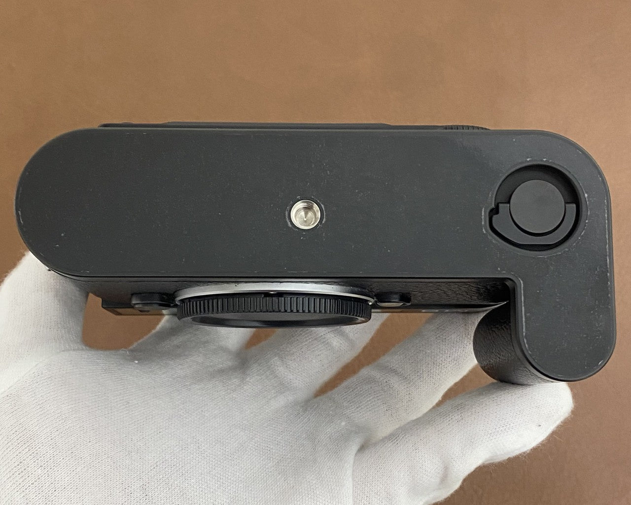 LEICA M8 Black Chrome + 14486 ハンドグリップ – まるかめら