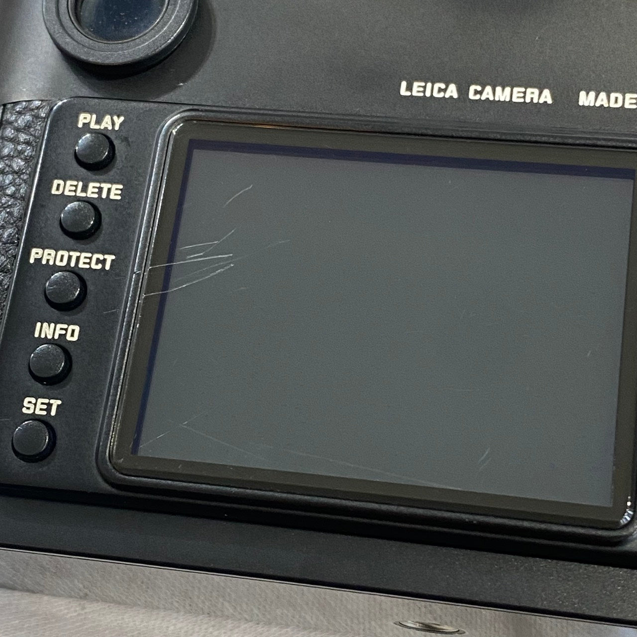 LEICA M8 Black Chrome + 14486 ハンドグリップ – まるかめら