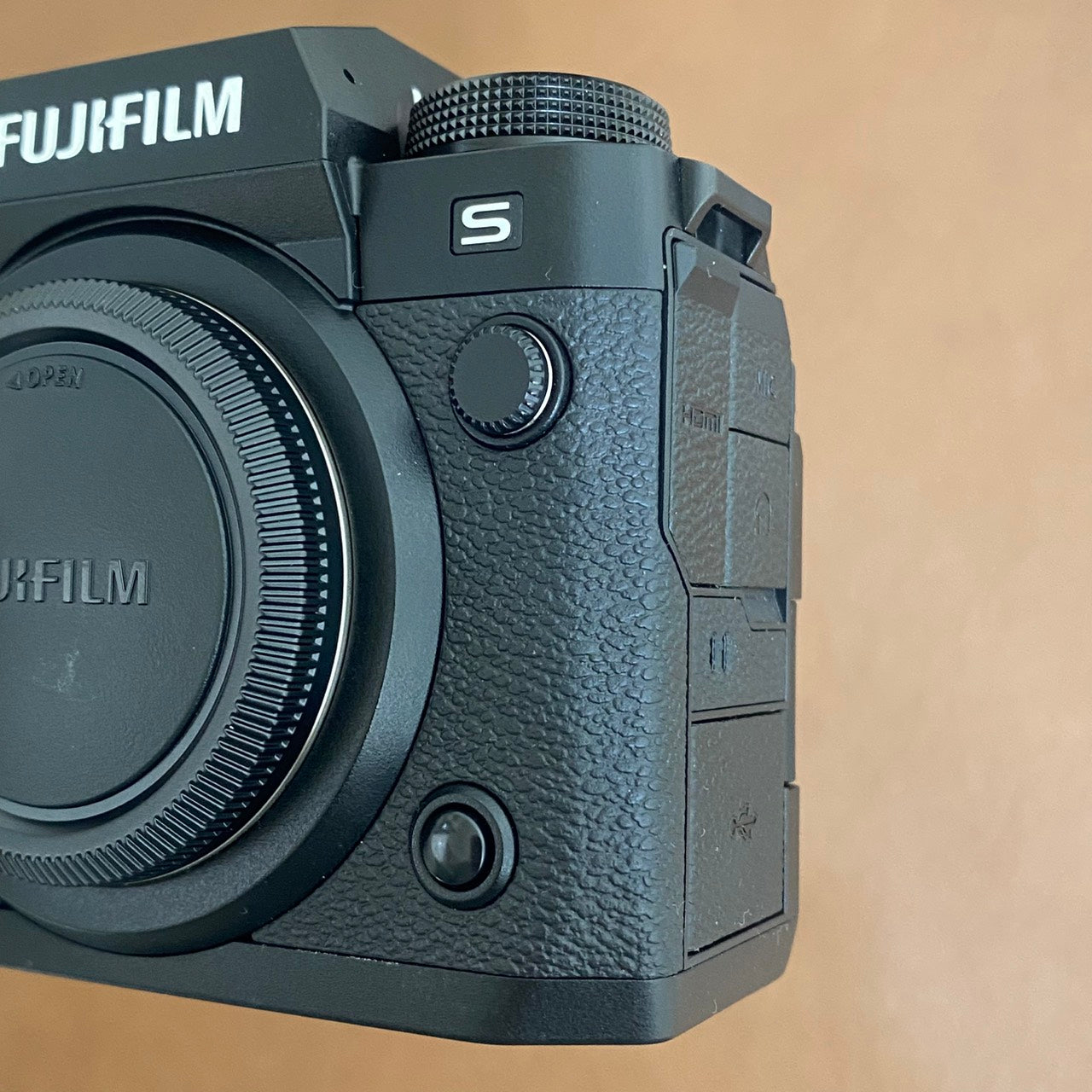 FUJIFILM X-H2S 多言語モデル + デュアルバッテリーチャージャー付