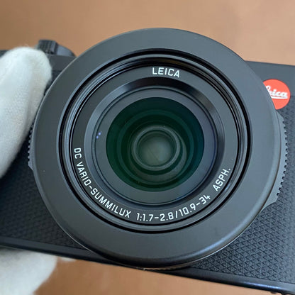 LEICA D-LUX8 付属品完備