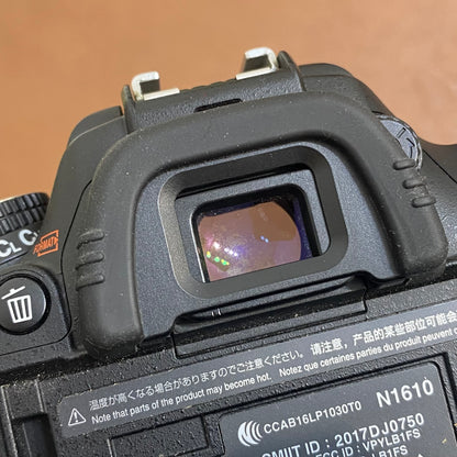 Nikon D7500 18-140 VR レンズキット