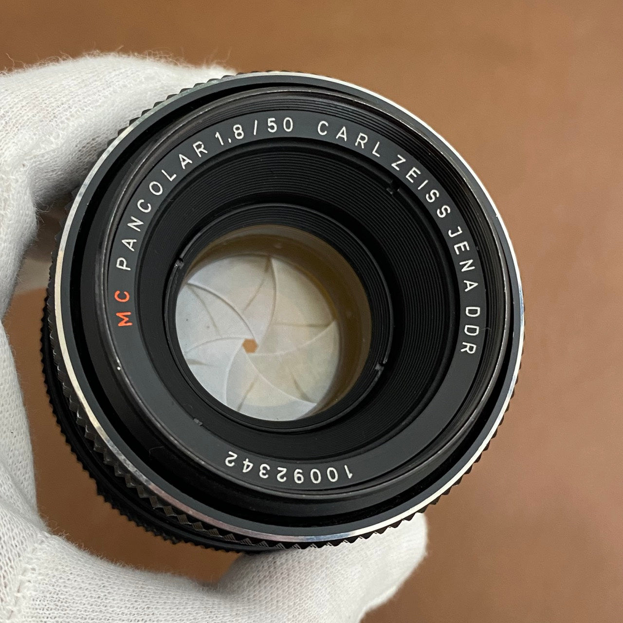 Carl Zeiss Jena  Pancolar MC 50mm f1.8 M42