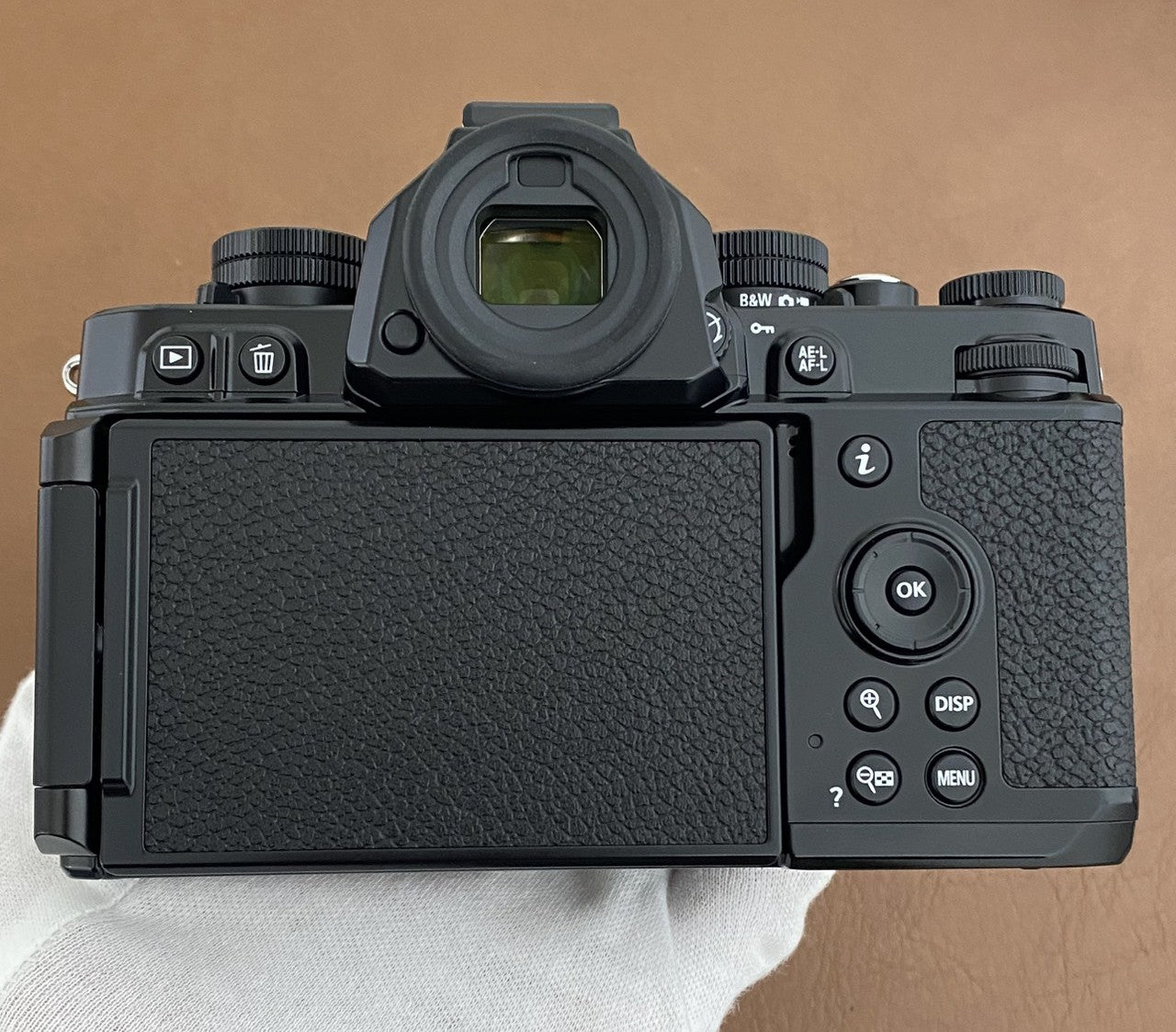 Nikon Z f ボディ Black 付属品完備