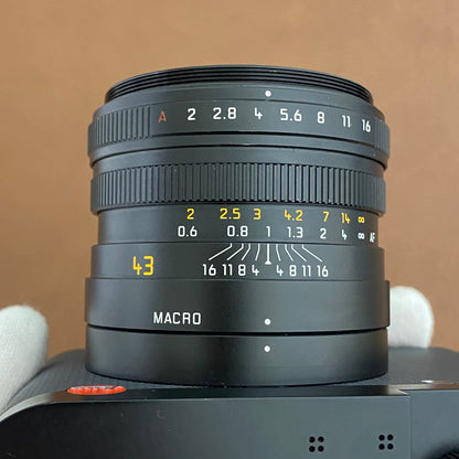 LEICA Q3 43