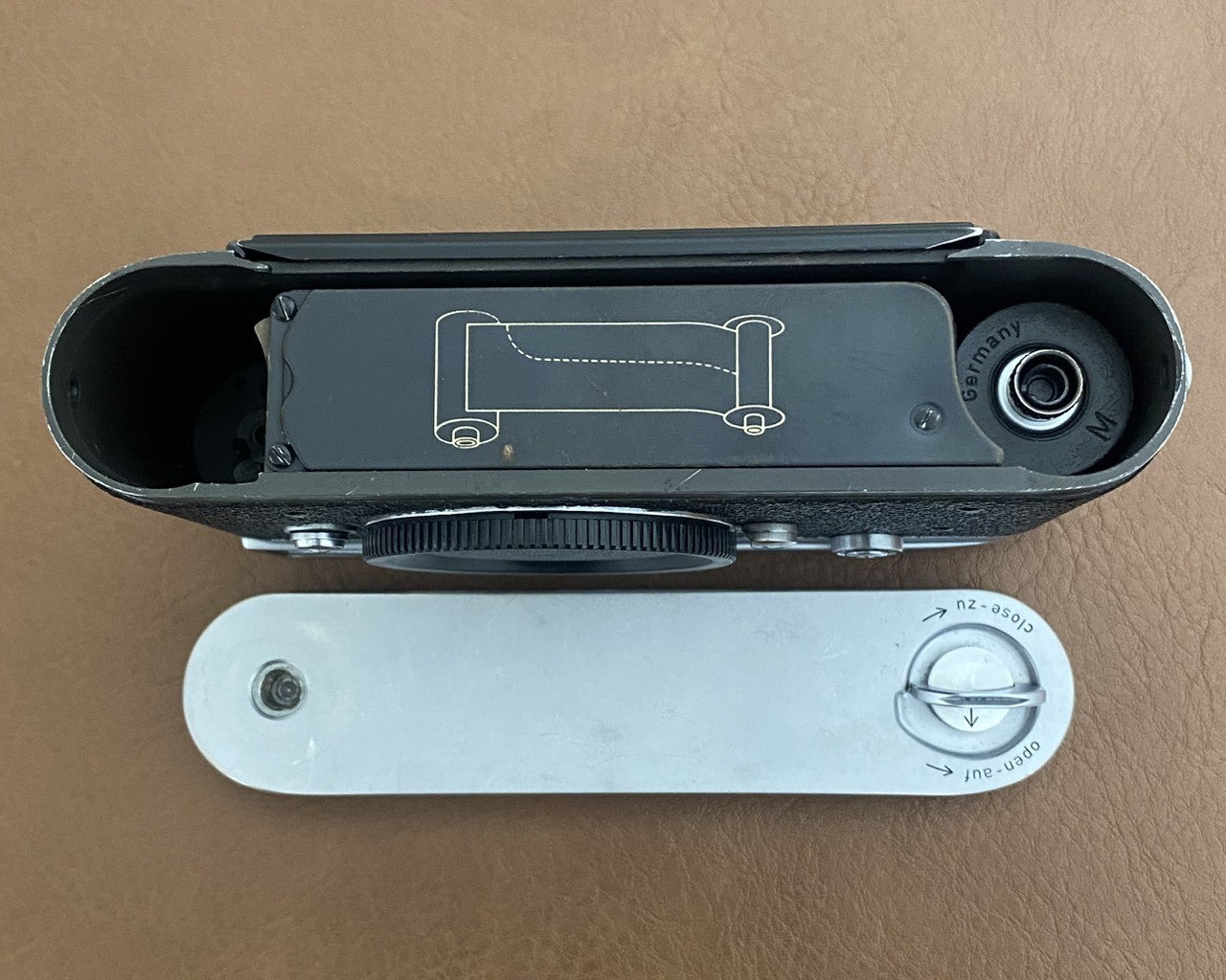 LEICA M2 初期型 内ギザ Rボタン 1958年製 OH済み