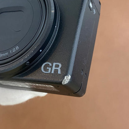 RICOH GR III