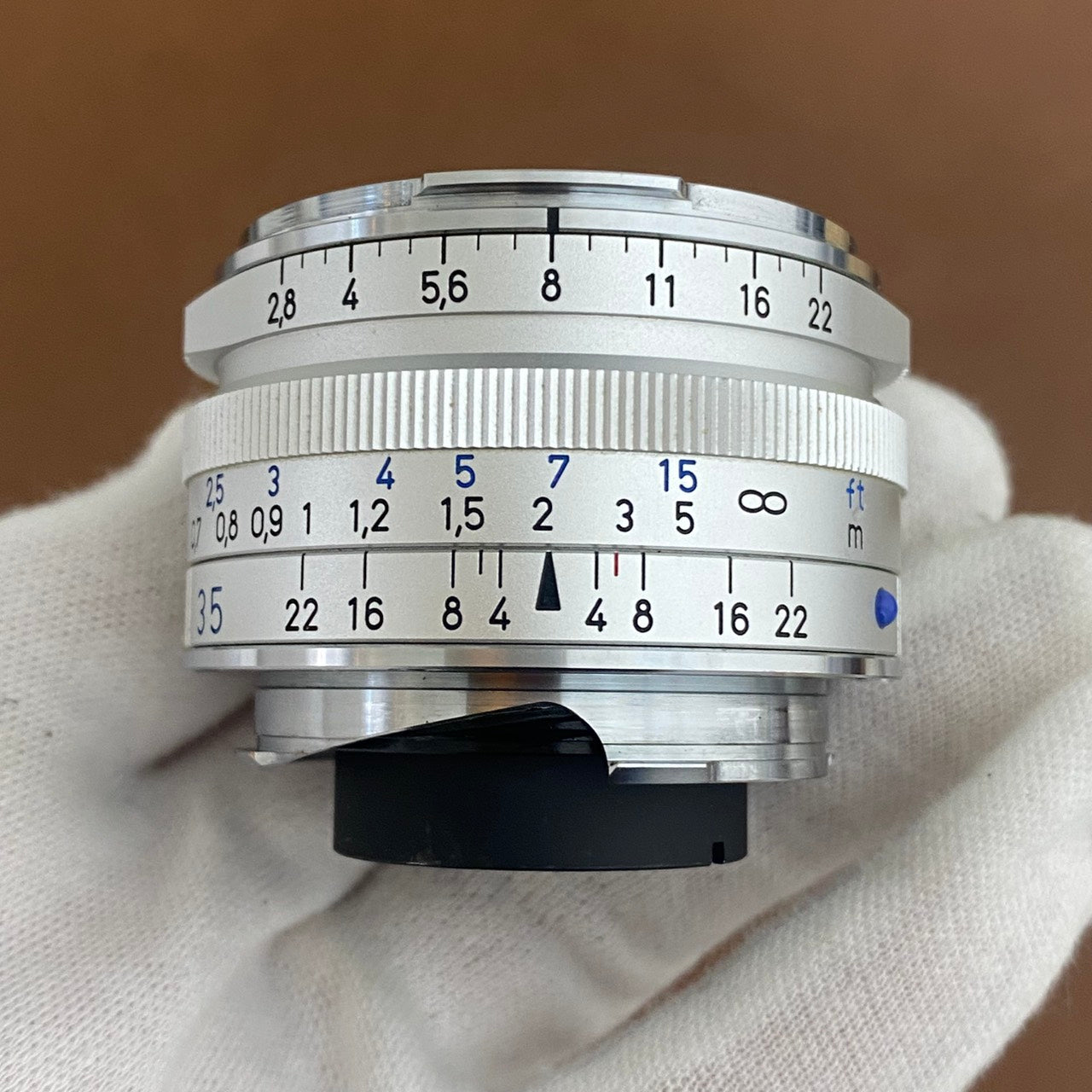 Carl Zeiss  C Biogon T* 35mm F2.8 ZM Silver