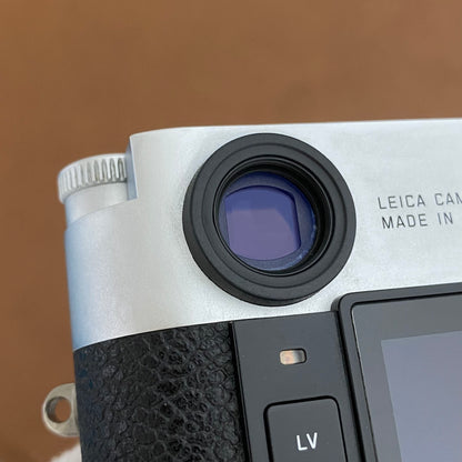 LEICA M10-R Silver Chrome 付属品完備