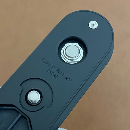 LEICA M11用 ハンドグリップ ブラック 24025 箱付き　