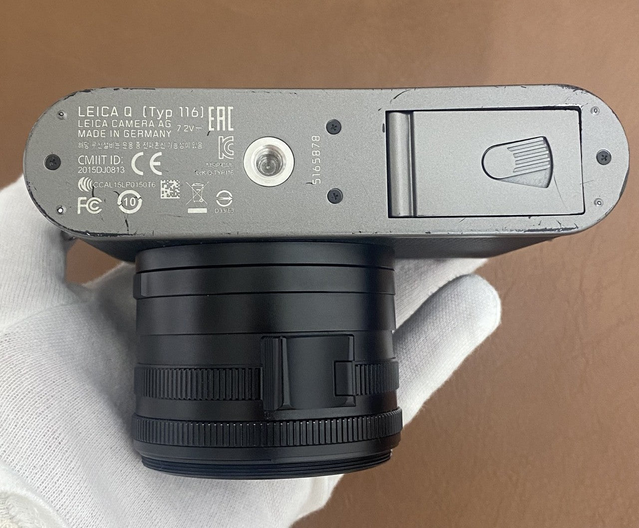 LEICA Q Typ 116 チタングレー – まるかめら