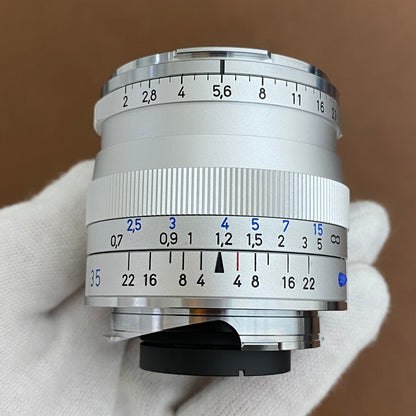 Carl Zeiss  Biogon T* 35mm F2 ZM Silver シルバー