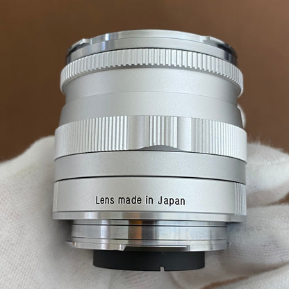 Carl Zeiss  Biogon T* 35mm F2 ZM Silver シルバー