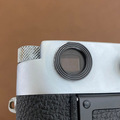 LEICA M2-R Silver Chrome R刻印入り OH済み