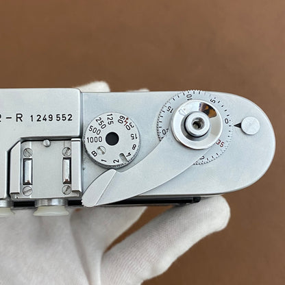 LEICA M2-R Silver Chrome R刻印入り OH済み