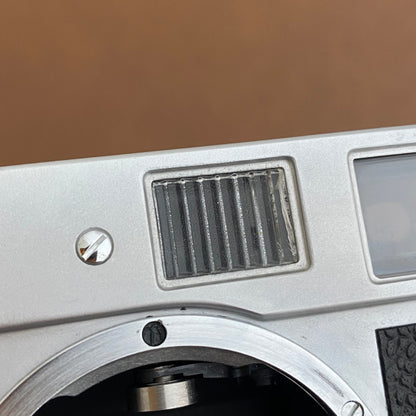 LEICA M2-R Silver Chrome R刻印入り OH済み