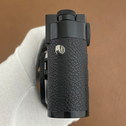 LEICA M11 Glossy Black Paint Version JP 2025年製