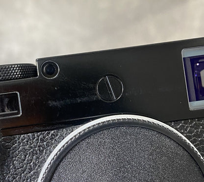 LEICA M11 Glossy Black Paint Version JP 2025年製