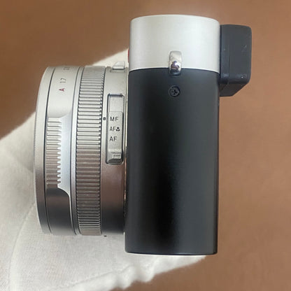 LEICA D-LUX7 Silver