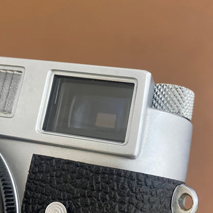 LEICA M2 Silver Chrome クイックローディングスプール付き 1963年製 OH済み