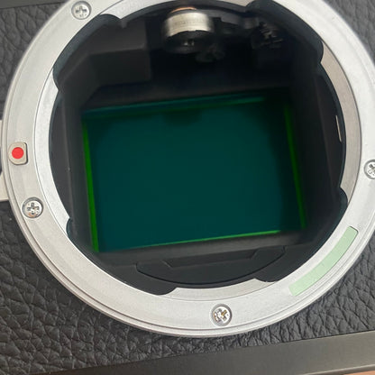 LEICA M10-D