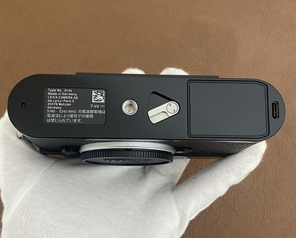 LEICA M11 Glossy Black Paint Version JP 付属品完備 保証付き
