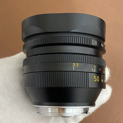 Noctilux M50mm f1.0 E60 4th フード組み込み 11822 1996年製