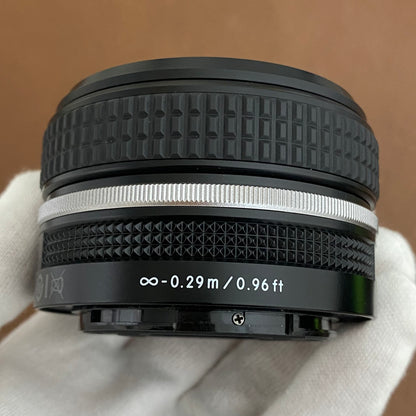 Nikon NIKKOR Z 40mm f2 SE