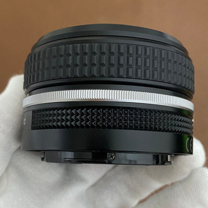 Nikon NIKKOR Z 40mm f2 SE