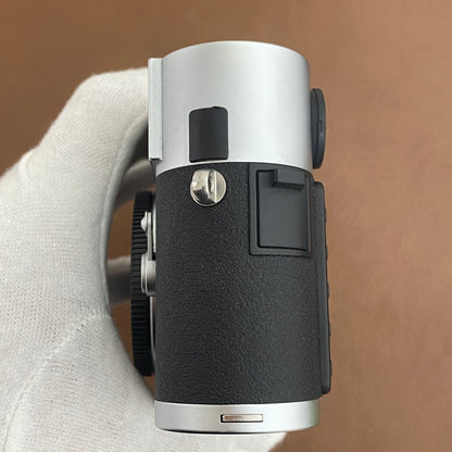 LEICA M8 Silver Chrome