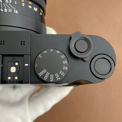 LEICA Q2 箱付き