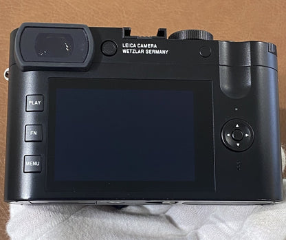 LEICA Q2 箱付き