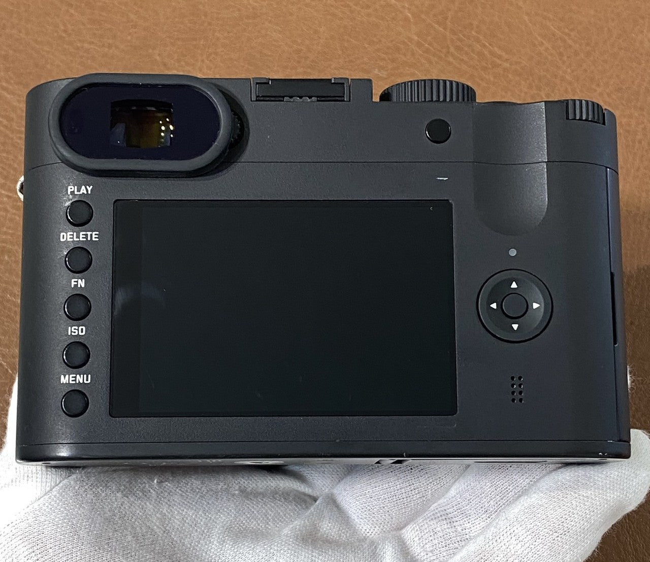 LEICA Q-P