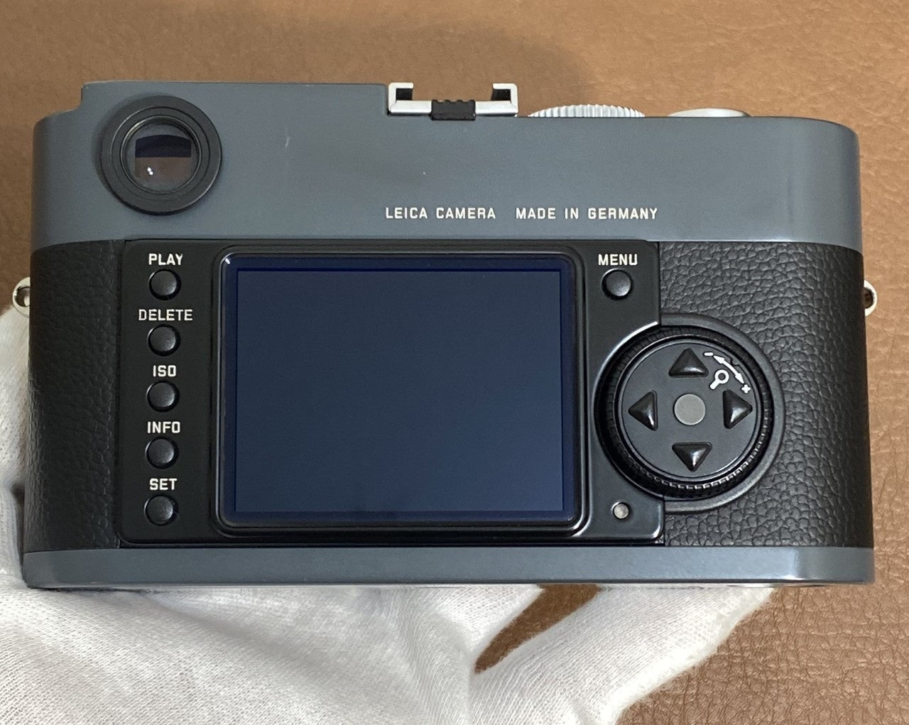 LEICA M-E Typ 220 センサー対策済み 修理点検済み