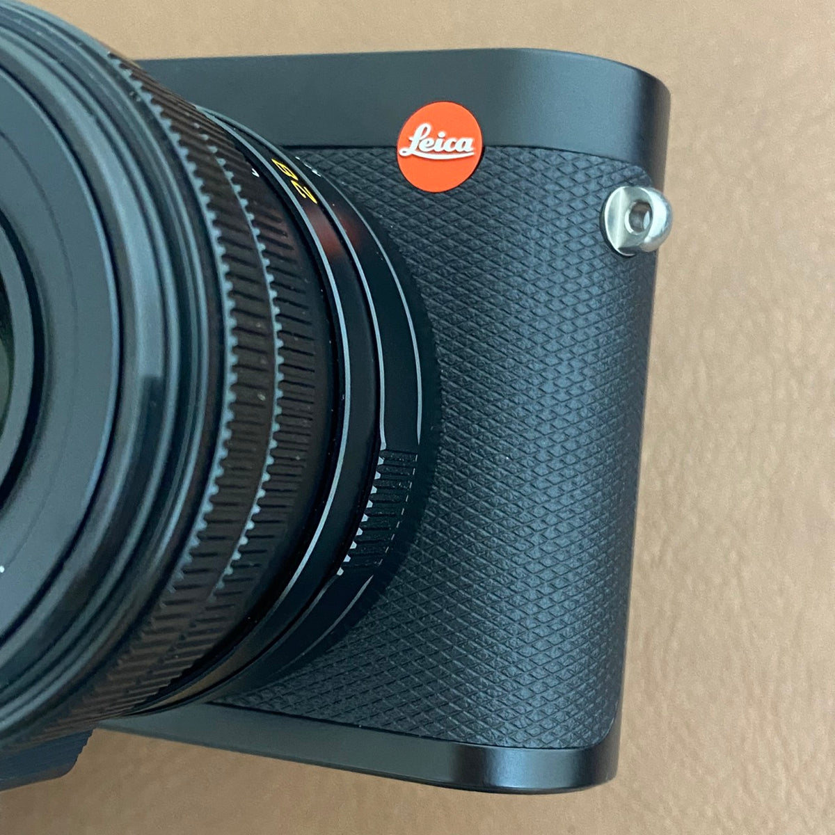 LEICA Q2