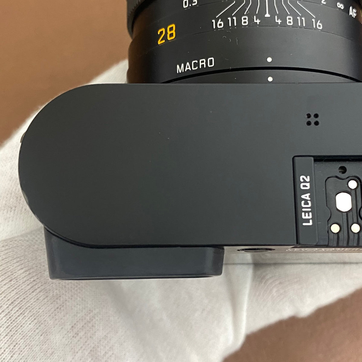 LEICA Q2