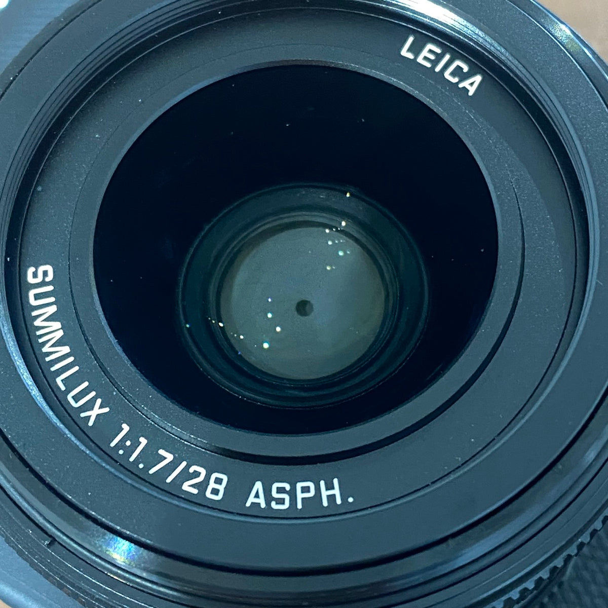 LEICA Q2