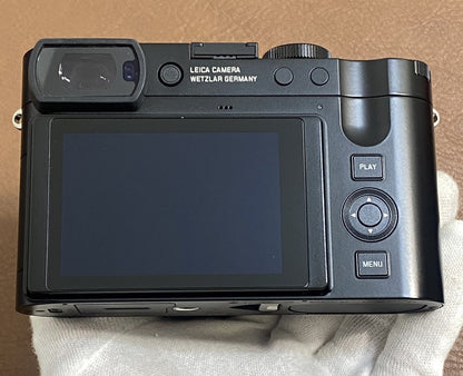LEICA Q3 43 Version JP