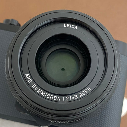 LEICA Q3 43 Version JP 箱付き