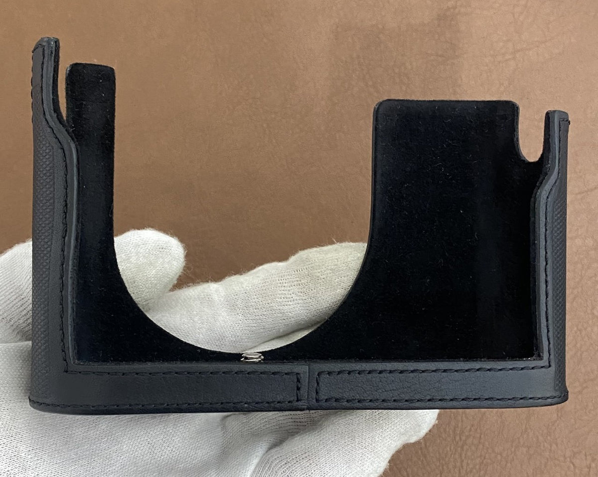 LEICA Q2用プロテクター ブラック 19566